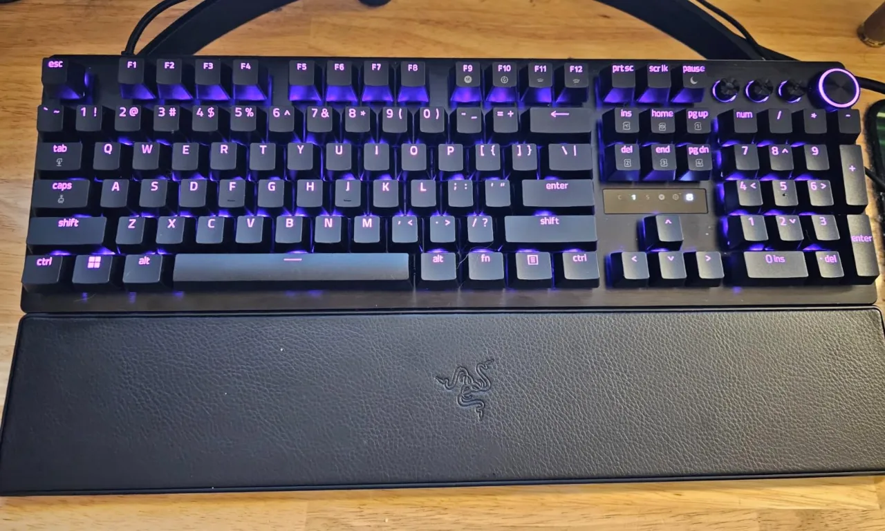 Razer Huntsman V3 Pro TKL Review - GamesRecon